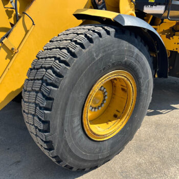 Caterpillar 926M wiellader