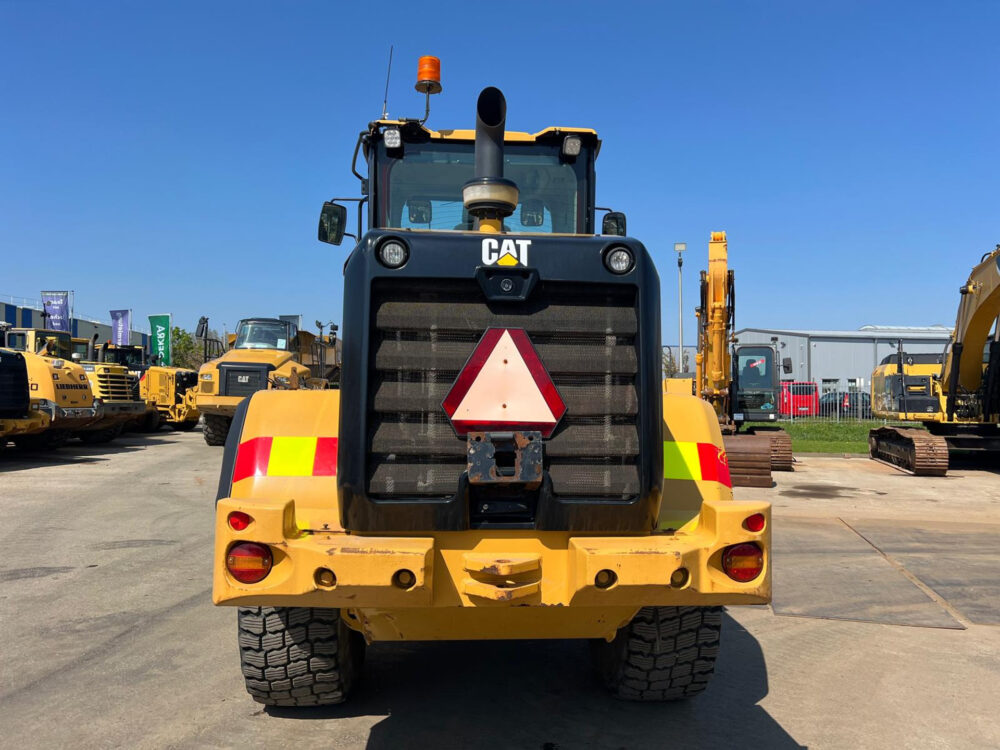 Caterpillar 926M wiellader