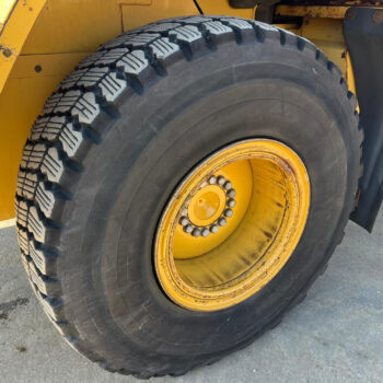 Caterpillar 926M wiellader