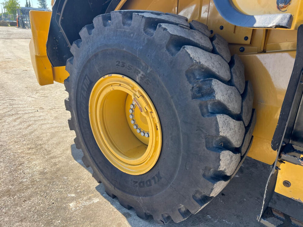 Caterpillar 962 M wiellader