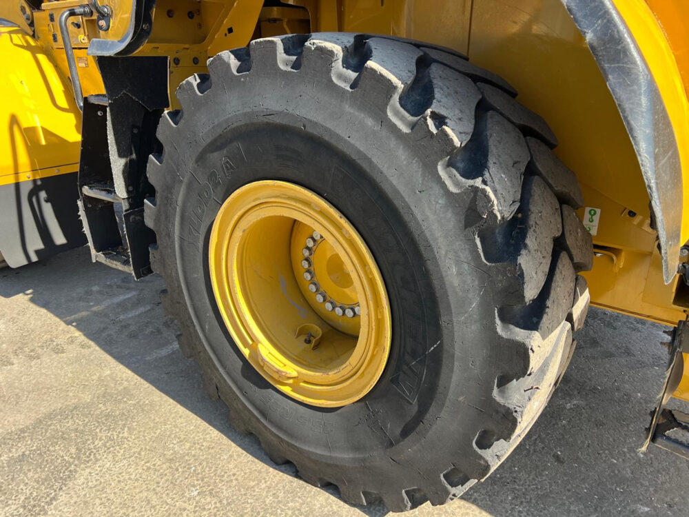 Caterpillar 962 M wiellader