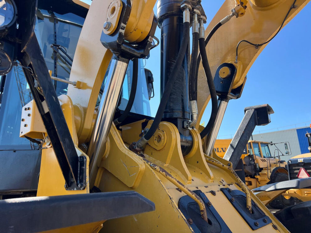 Caterpillar 962 M wiellader