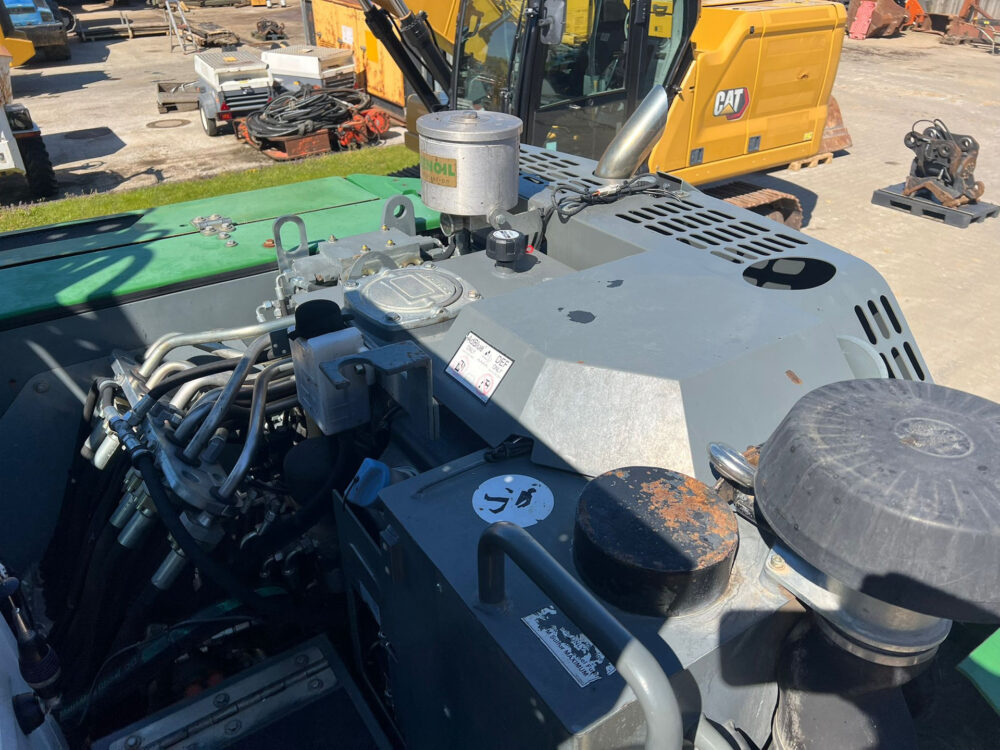 Liebherr A914  mobiele graafmachi