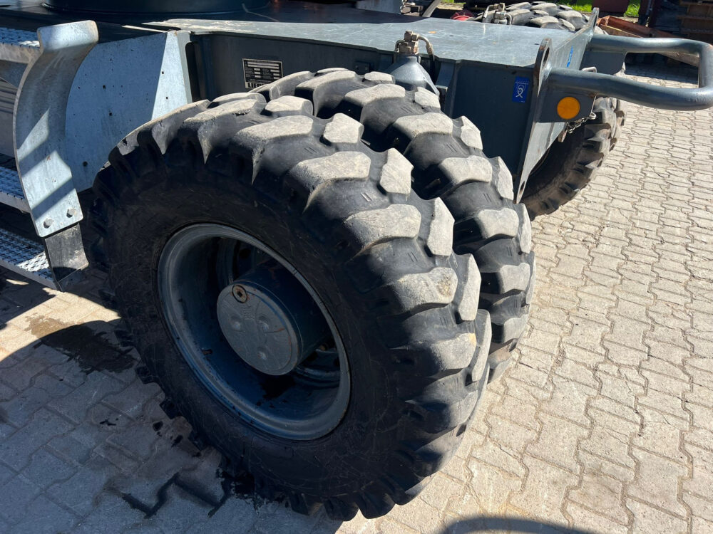 Liebherr A914  mobiele graafmachi