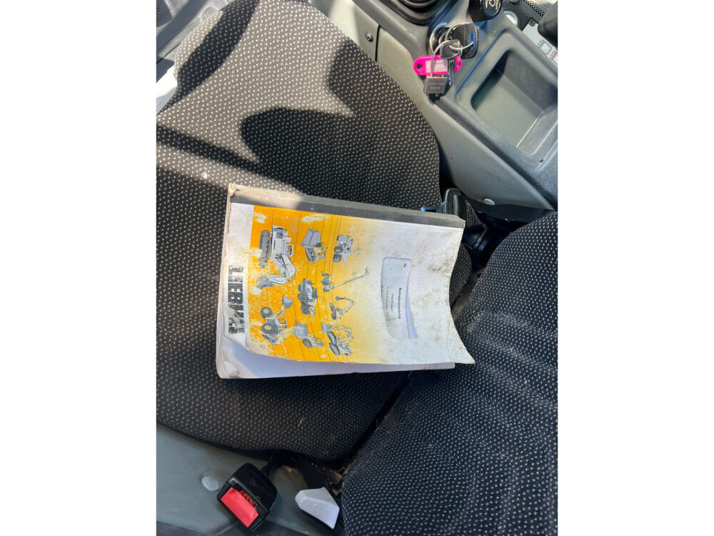 Liebherr A914  mobiele graafmachi