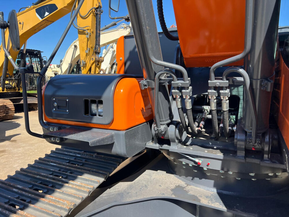 Develon DX220/DX225 LCA tier 2 Graafmach