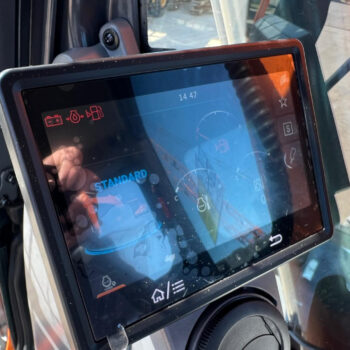 Develon DX220 LCA tier 2 graafmachine