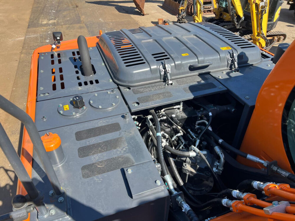 Develon DX220 LCA tier 2 graafmachine