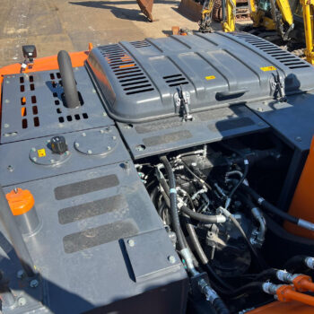 Develon DX220 LCA tier 2 graafmachine