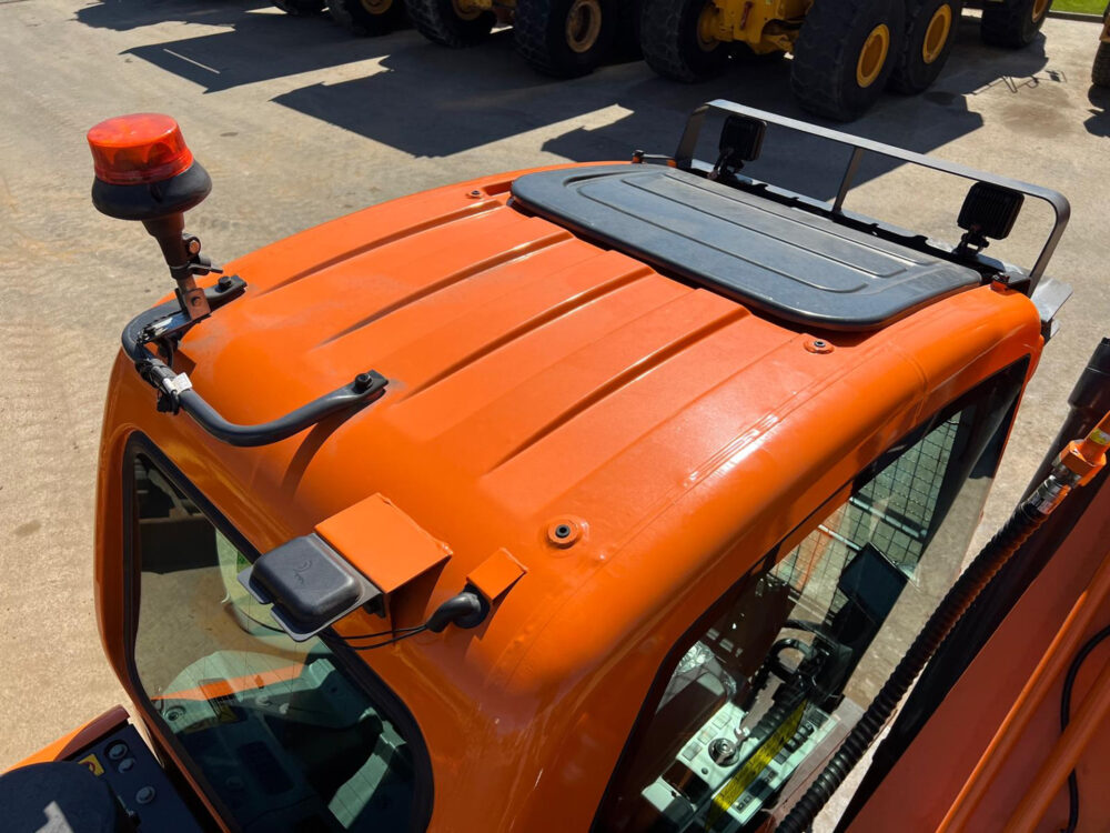 Develon DX220 LCA tier 2 graafmachine