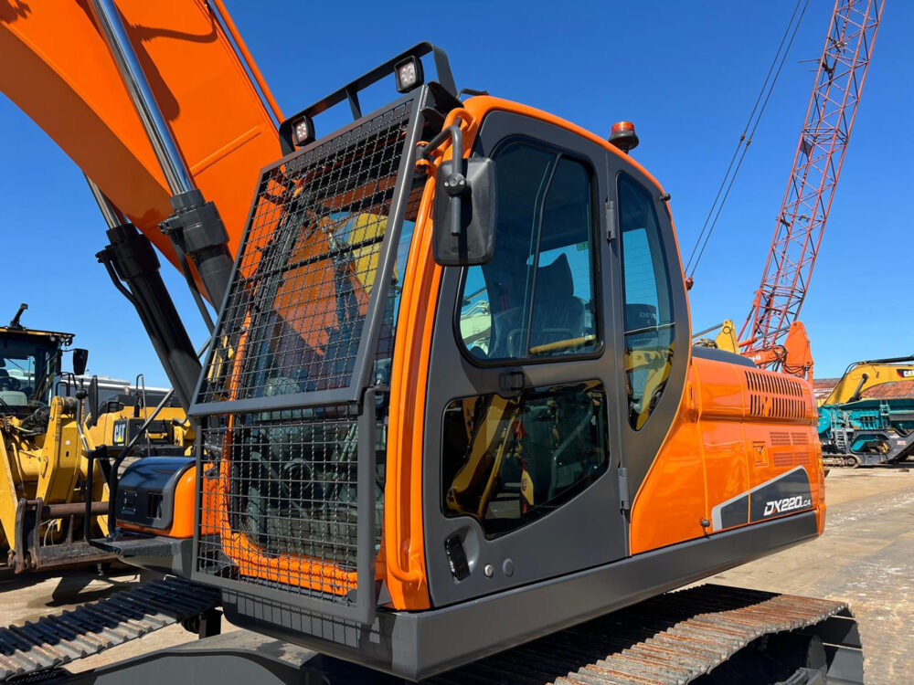 Develon DX220 LCA tier 2 graafmachine