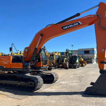 Develon DX220 LCA tier 2 graafmachine