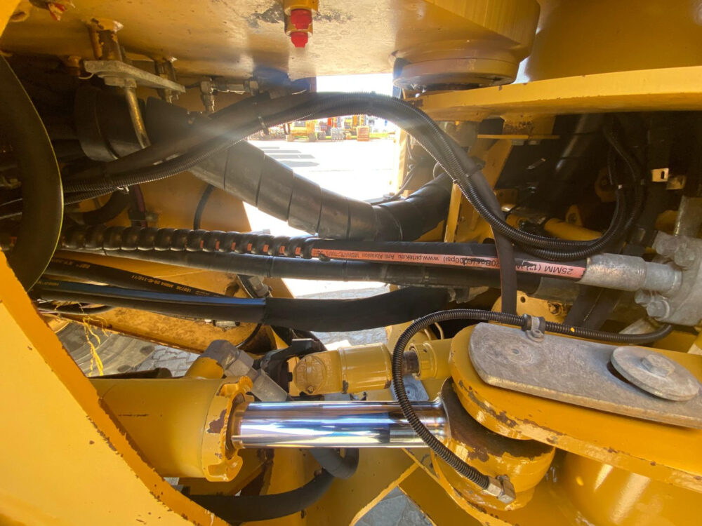 Caterpillar 938H wiellader