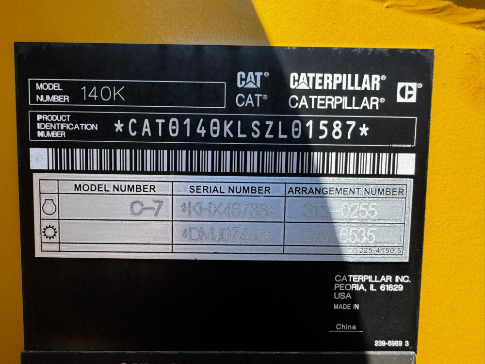 Caterpillar 140K grader