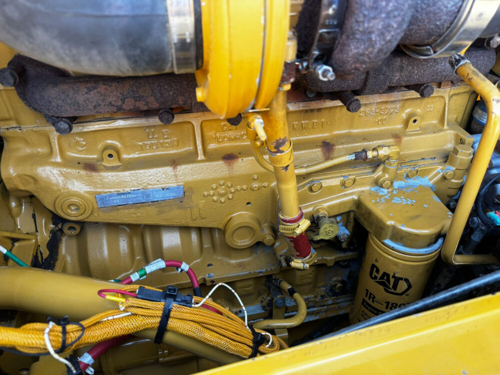 Caterpillar 140K grader