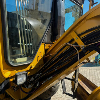 Caterpillar 140K grader