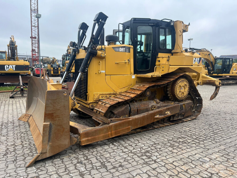 Caterpillar D6T XL rupsdozer