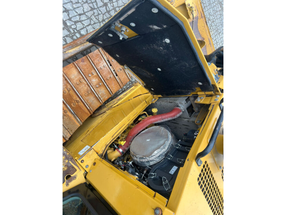 Caterpillar D6T XL rupsdozer