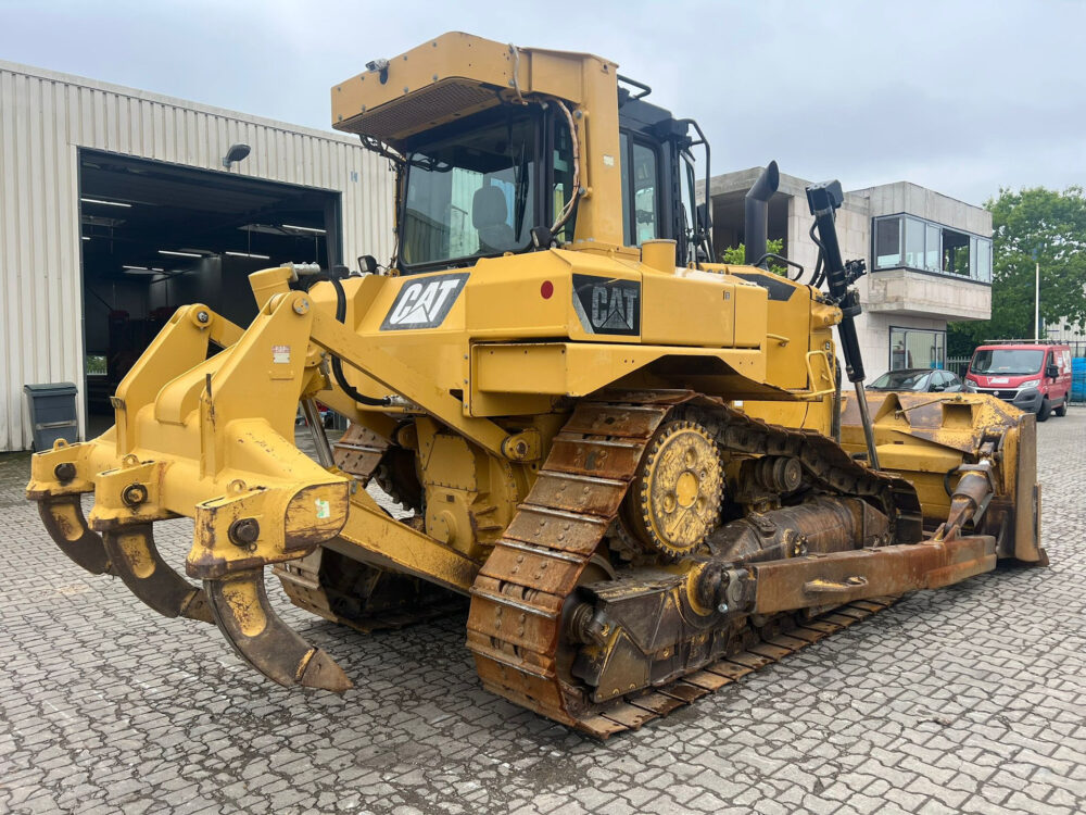 Caterpillar D6T XL rupsdozer