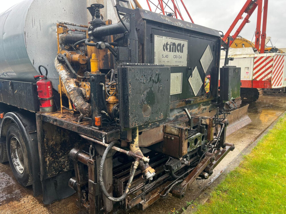 Mercedes-Benz 2535 ACMAR bitumen sprayer