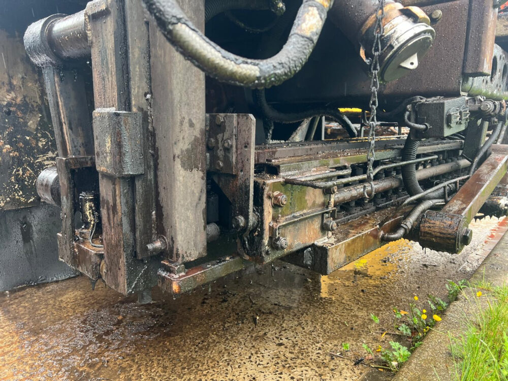 Mercedes-Benz 2535 ACMAR bitumen sprayer