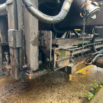Mercedes-Benz 2535 ACMAR bitumen sprayer