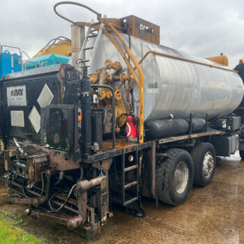 Mercedes-Benz 2535 ACMAR bitumen sprayer