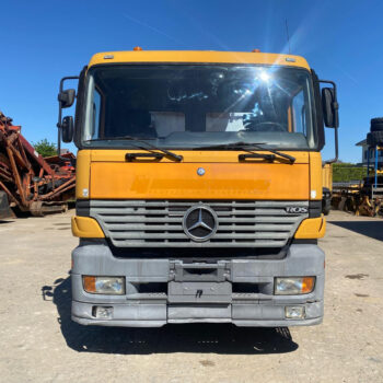 Mercedes-Benz 2535 ACMAR bitumen sprayer