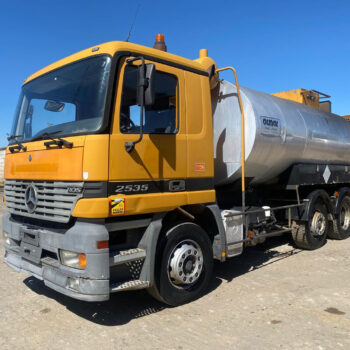 Mercedes-Benz 2535 ACMAR bitumen sprayer