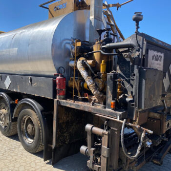 Mercedes-Benz 2535 ACMAR bitumen sprayer