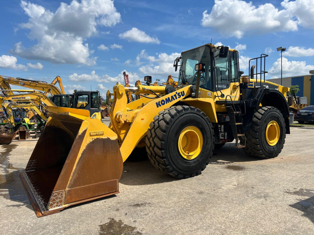 Komatsu WA470-7 wiellader