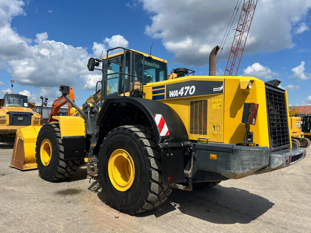 Komatsu WA470-7 wiellader