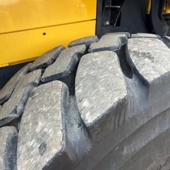 Komatsu WA470-7 wiellader