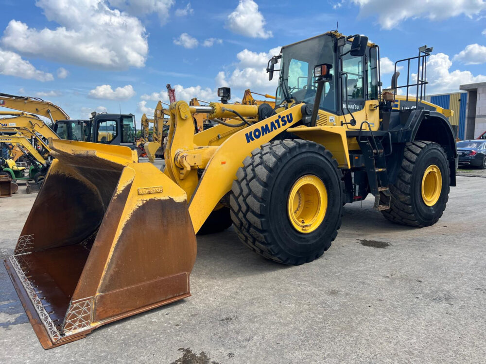 Komatsu WA470-7 wiellader