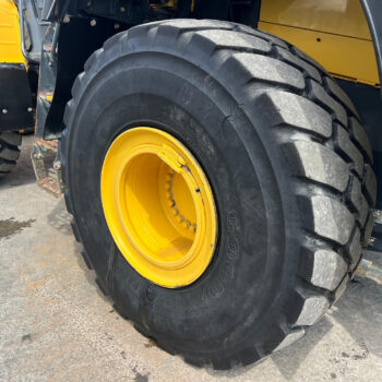 Komatsu WA470-7 wiellader
