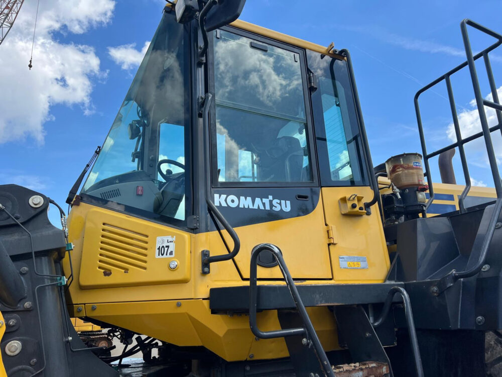 Komatsu WA470-7 wiellader