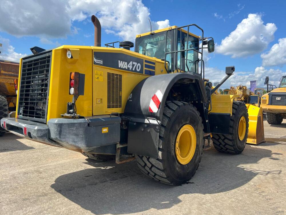 Komatsu WA470-7 wiellader