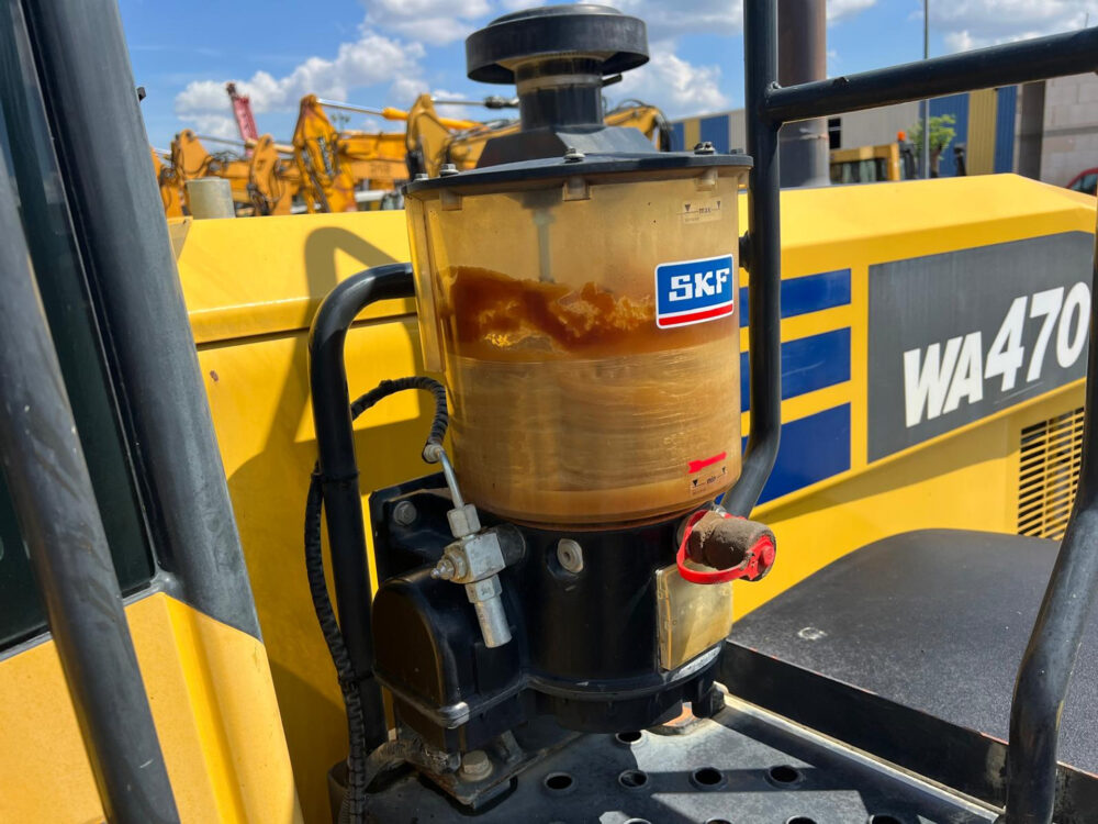 Komatsu WA470-7 wiellader