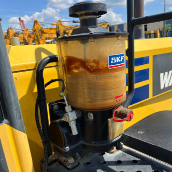 Komatsu WA470-7 wiellader