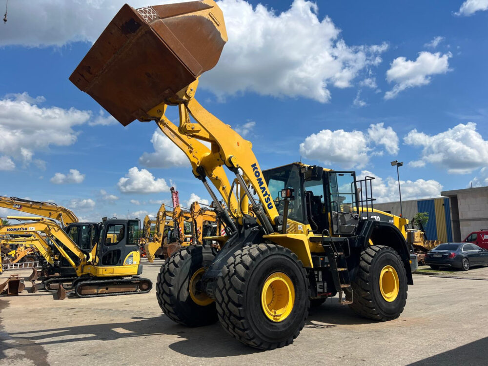 Komatsu WA470-7 wiellader