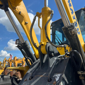 Komatsu WA470-7 wiellader
