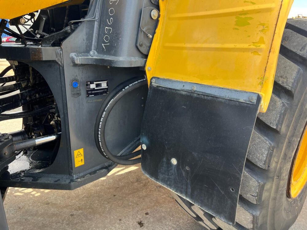 Komatsu WA470-7 wiellader