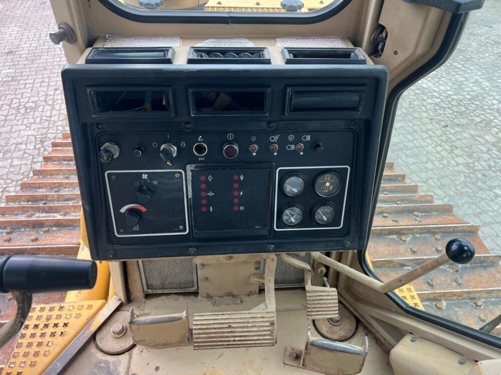 Caterpillar D5H XL Bulldozer
