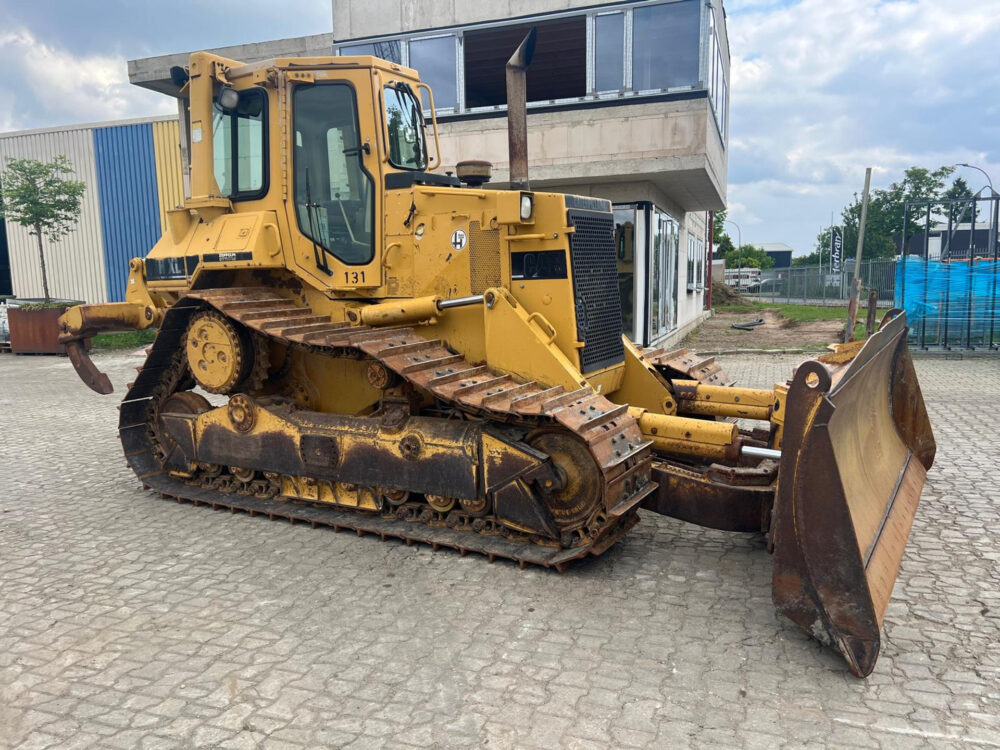 Caterpillar D5H XL Bulldozer
