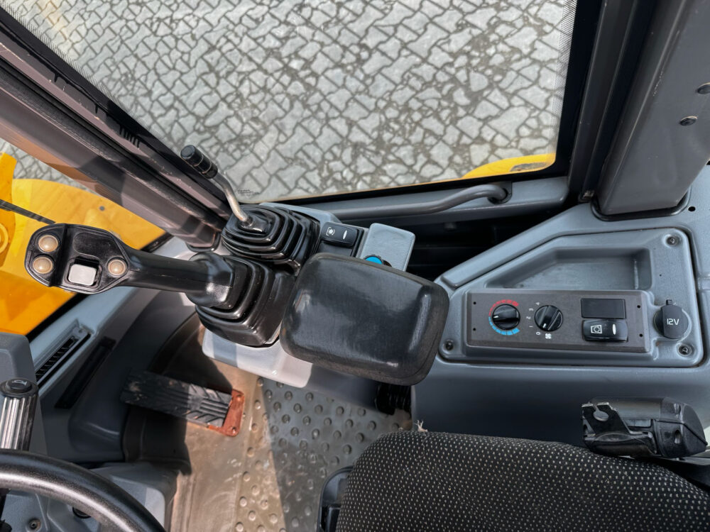 Volvo L30G wiellader