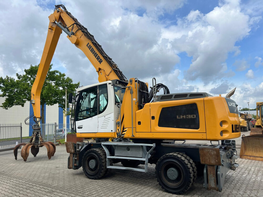 Liebherr LH30M litronic overslagmachine