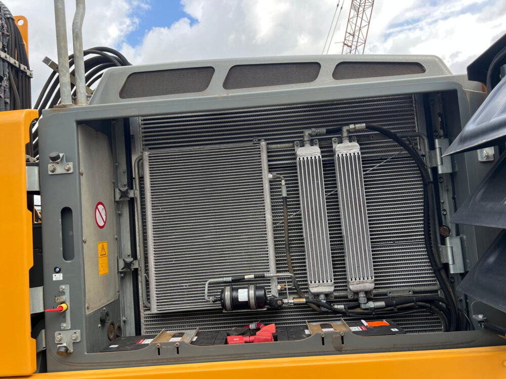 Liebherr LH30M litronic overslagmachine