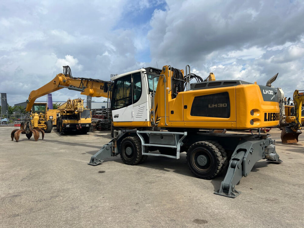 Liebherr LH30M litronic overslagmachine