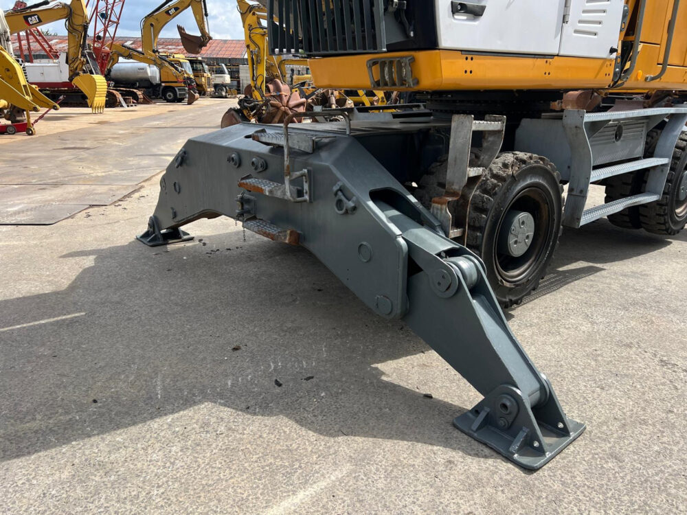 Liebherr LH30M litronic overslagmachine