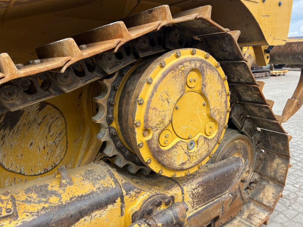 Caterpillar D6 XL next gen bulldozer
